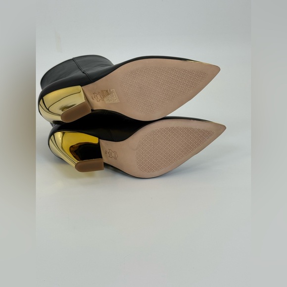 Tory Burch Calf Leather Lila 90MM Booties With Gold Sculptural Heel Size 7 - Picture 8 of 17